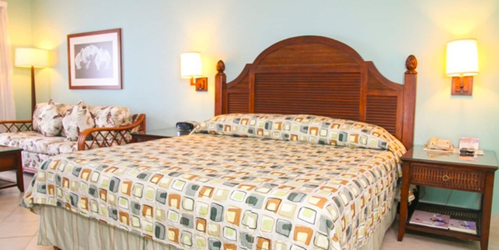 Trade Winds Hotel Dickenson Bay Exterior foto