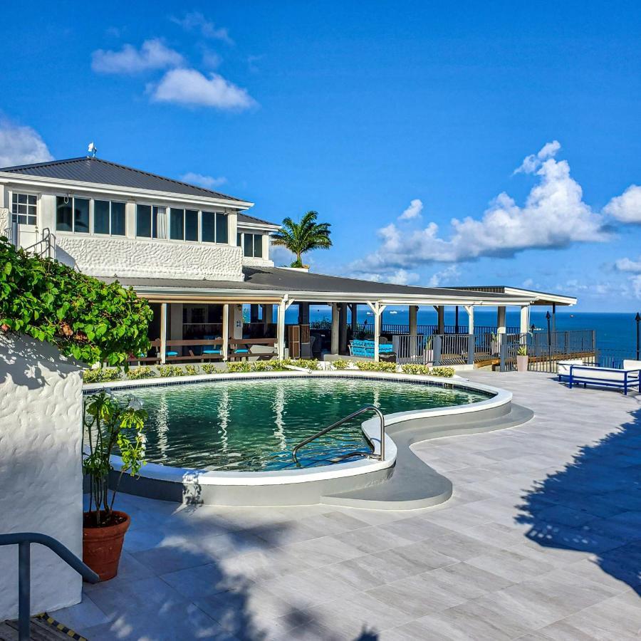 Trade Winds Hotel Dickenson Bay Exterior foto