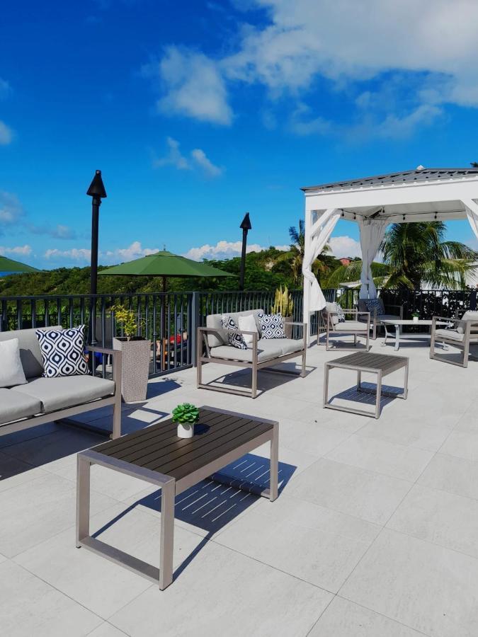 Trade Winds Hotel Dickenson Bay Exterior foto