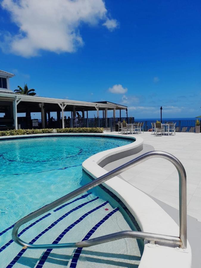 Trade Winds Hotel Dickenson Bay Exterior foto