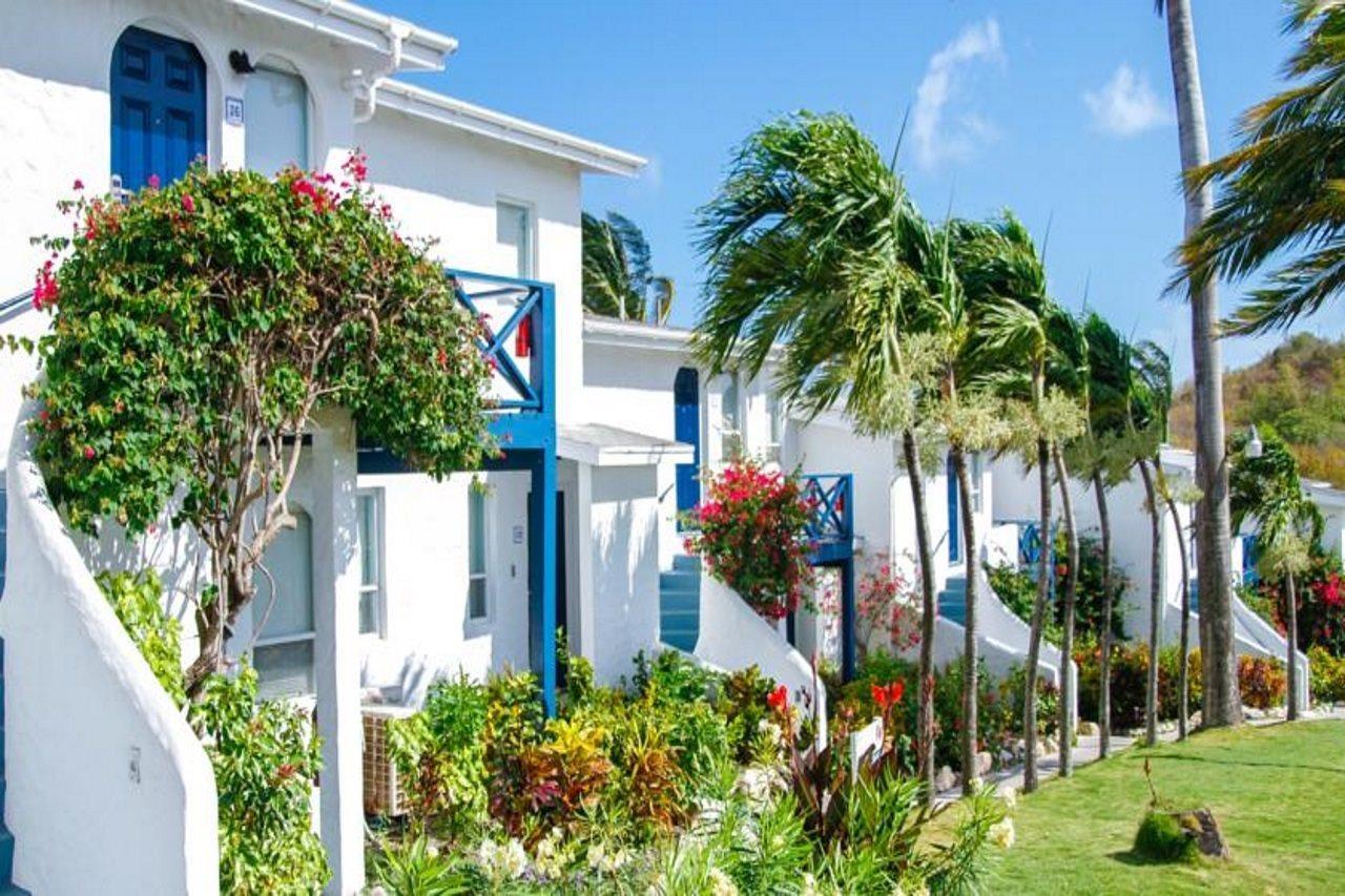 Trade Winds Hotel Dickenson Bay Exterior foto